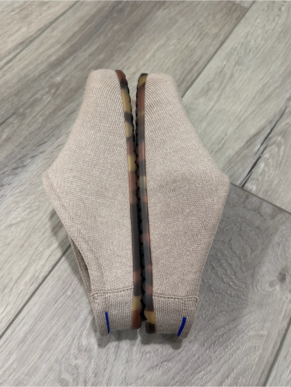 Women’s Rothy’s The Casual Clog in Dove Size 7 Retails $ 160 Rothy’s The Causal - Picture 6 of 9